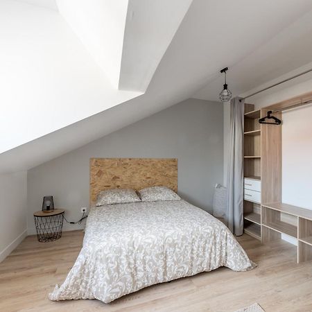 Villa Spacieuse 6 Ch/12 Personnes/ 6 Sdb Wc Privee Βαλενσιέν Εξωτερικό φωτογραφία